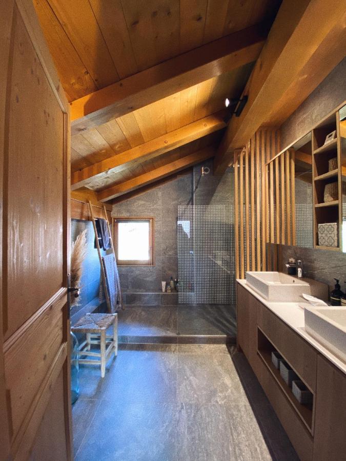 Grand Chalet A La Montagne Bourg-Saint-Maurice Bagian luar foto
